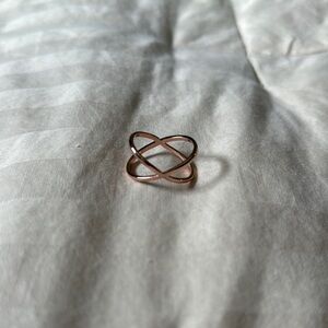 Elegant Rose Gold Knot Ring s 10